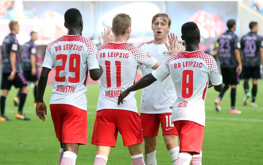 令人瞩目的 令人瞩目的