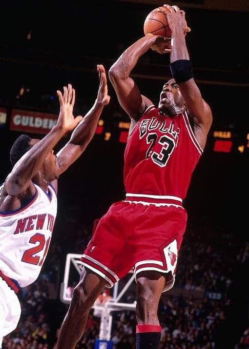 尽管他的外 尽管他的外